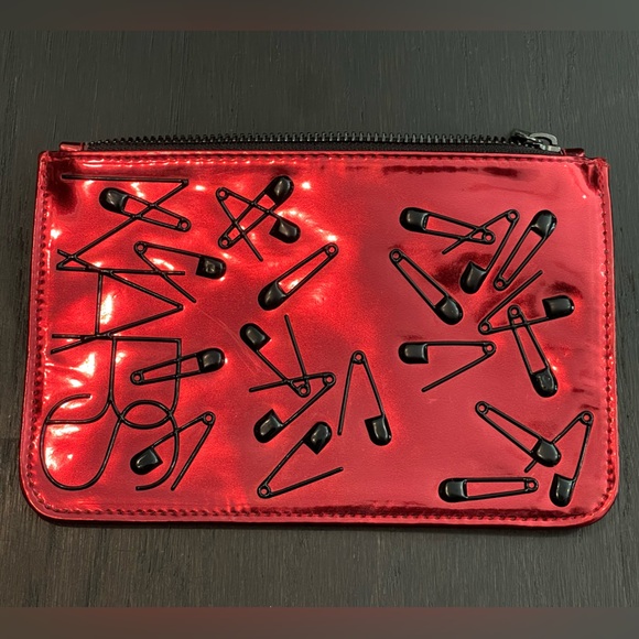 Nars Metallic Red Cosmetic Zip Bag Safety Pins - Picture 1 of 3